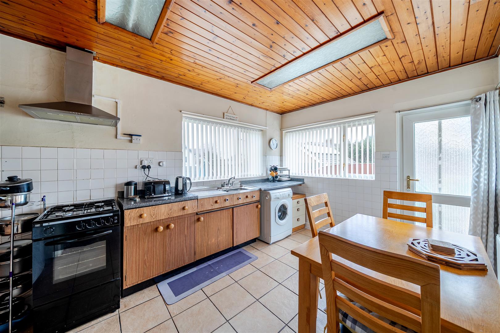 Heol Cae Tynewydd, Loughor, Swansea, SA4 6PW